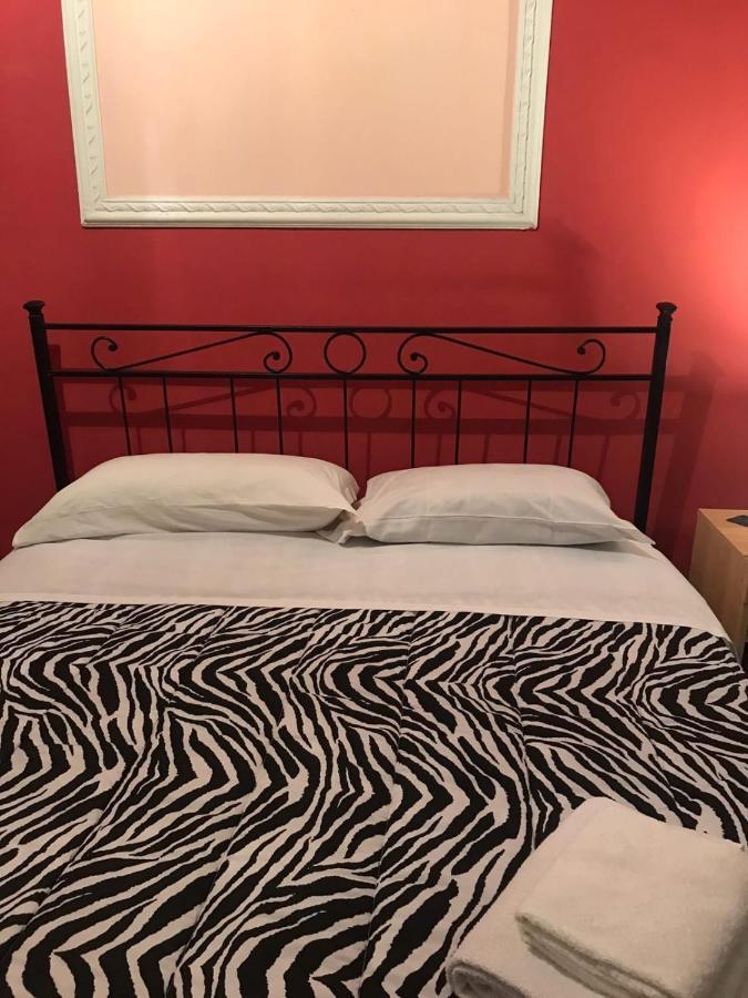 Chez Amelie Guest House Roma Dış mekan fotoğraf